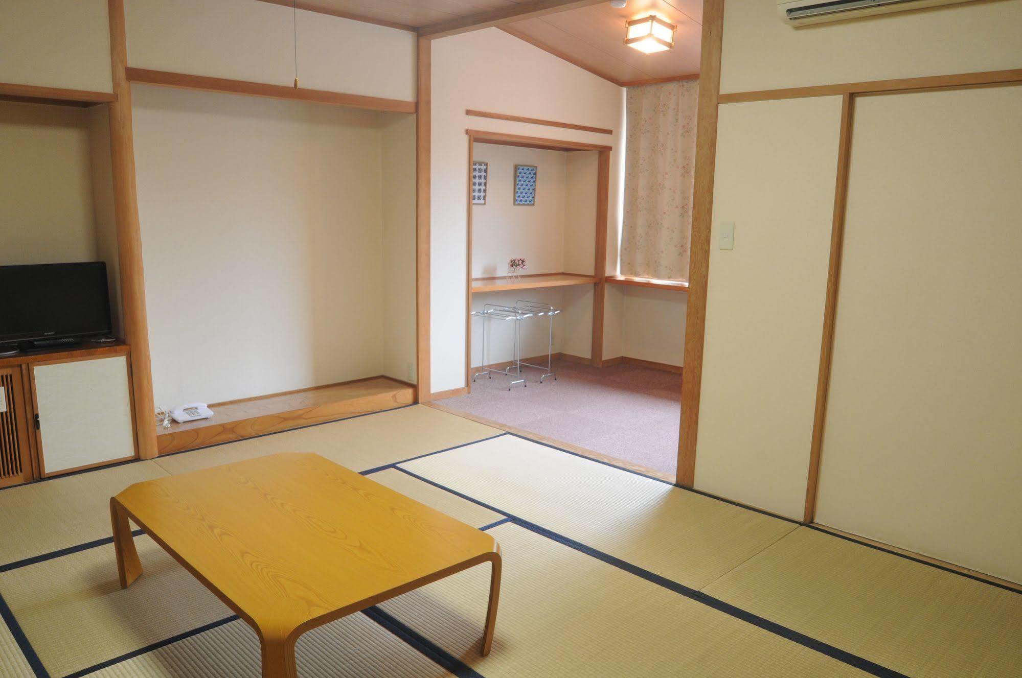 Hotel Bonfire Hakuba Ngoại thất bức ảnh