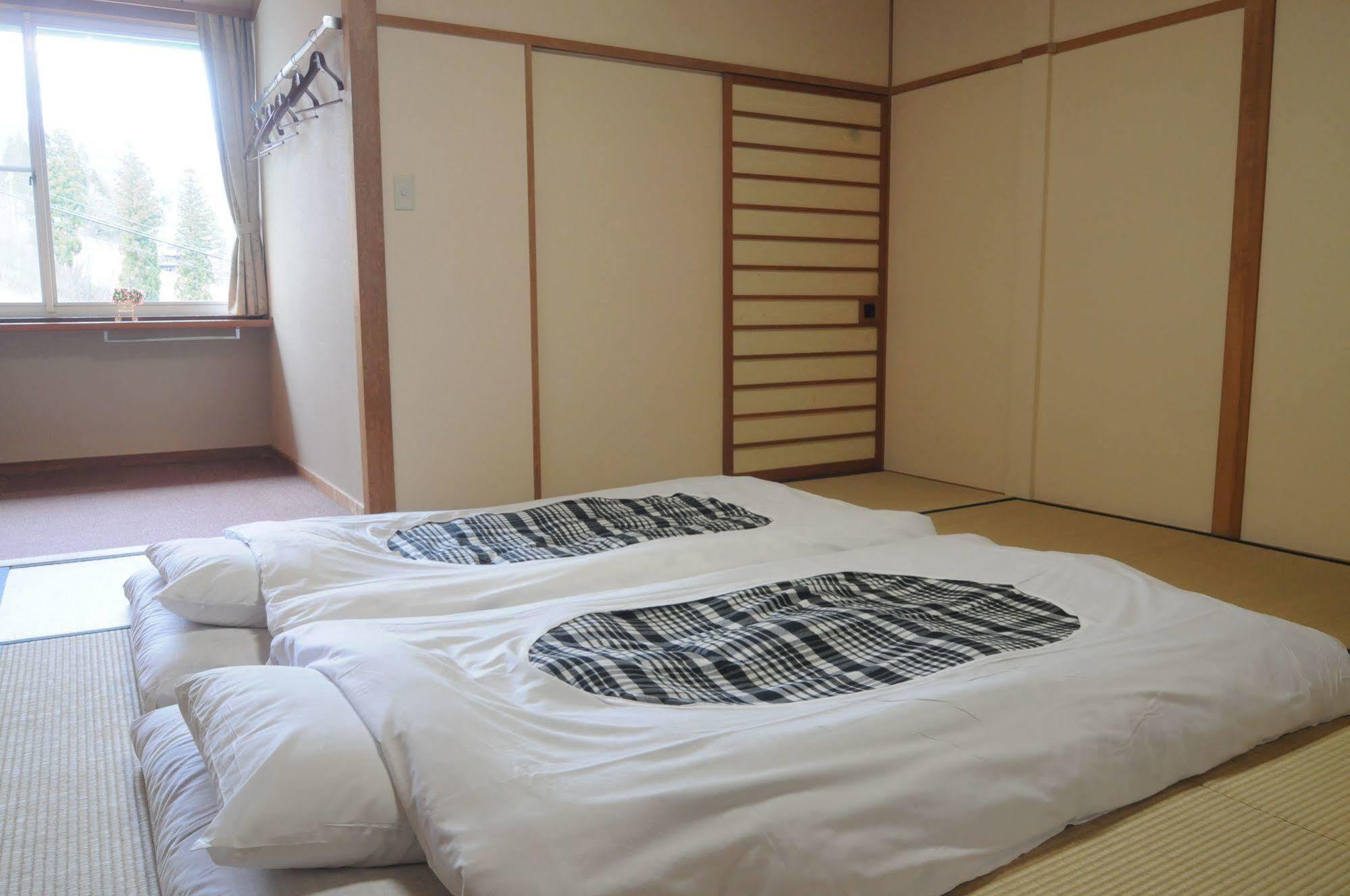 Hotel Bonfire Hakuba Ngoại thất bức ảnh