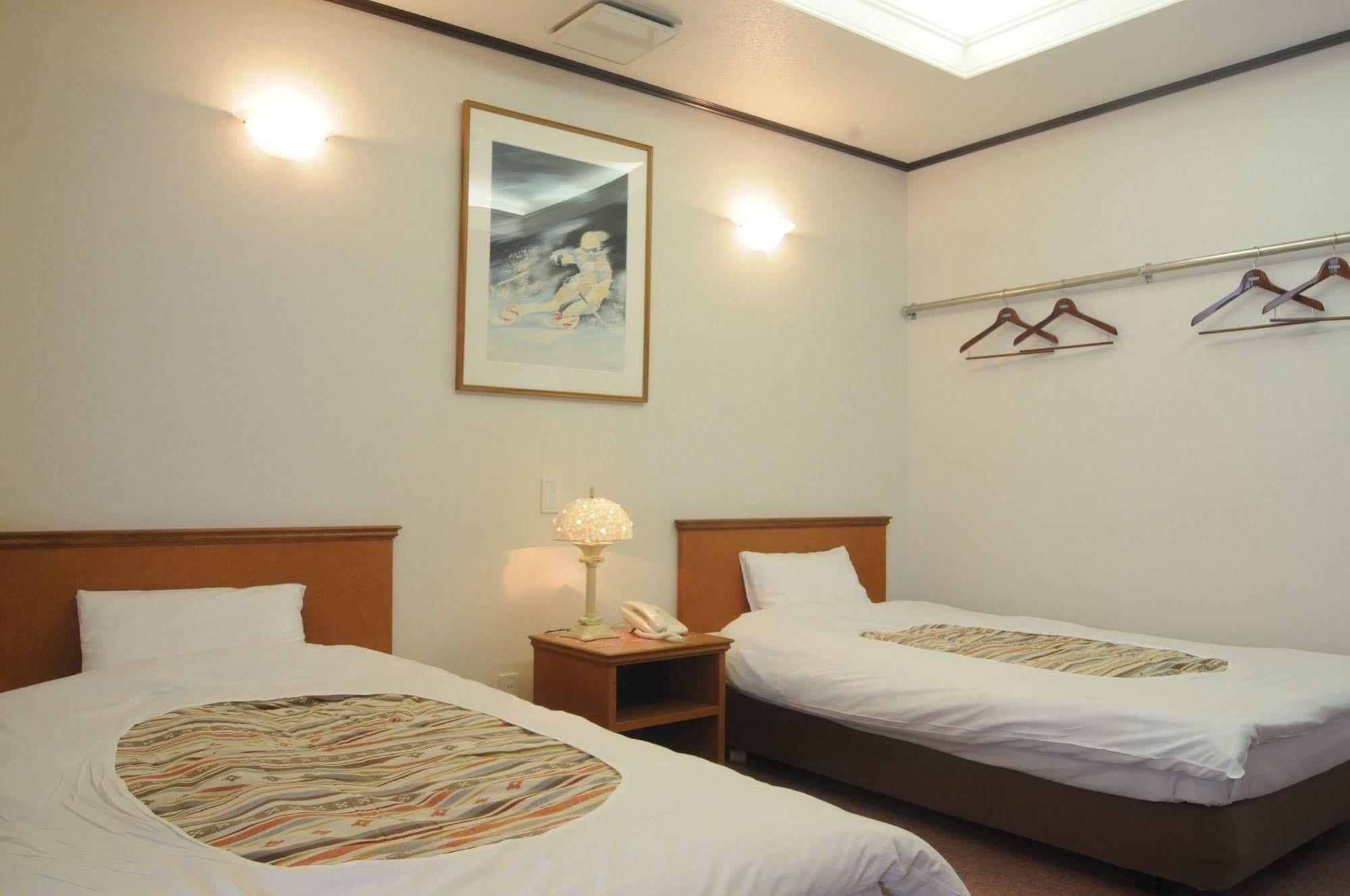 Hotel Bonfire Hakuba Ngoại thất bức ảnh