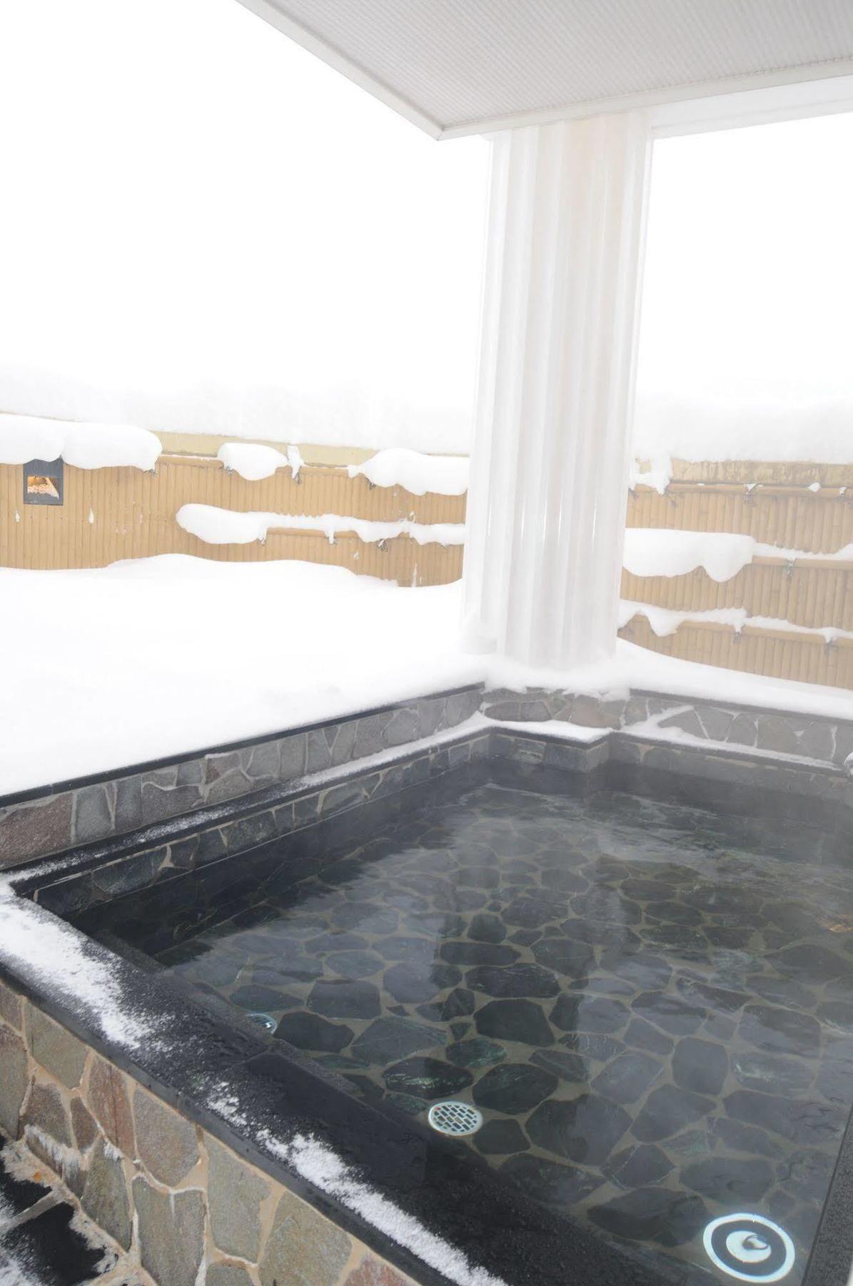 Hotel Bonfire Hakuba Ngoại thất bức ảnh